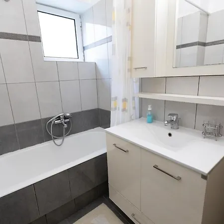 Apartment Melina S *